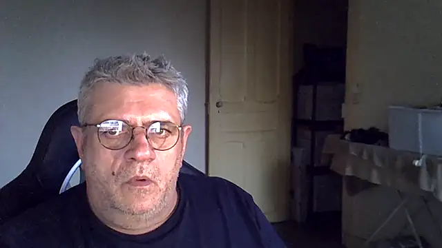 _hippo_ Chat XXX in diretta