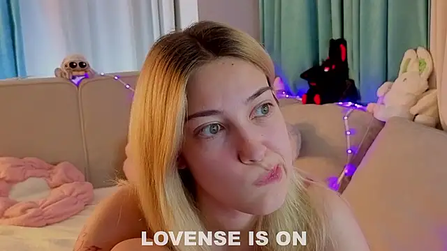 AngelicRice 现场XXX聊天