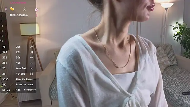 TeofilaCumbee 现场XXX聊天