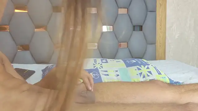 yayi_derek 라이브 XXX 채팅