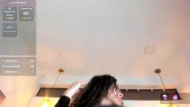 Hanna_Cornee_ Chat XXX live