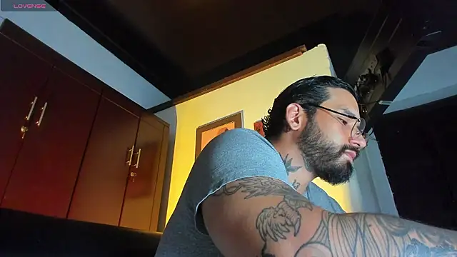 CamiloGray_ – Naživo XXX chat