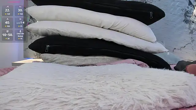 LIZ_HOLMES Live XXX-chat