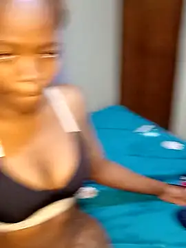 Wetpussy555 élő XXX-chatje