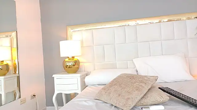 KaylieLondon – Naživo XXX chat