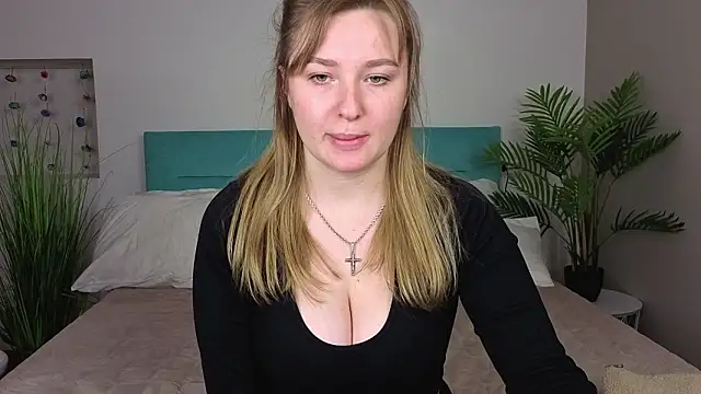 Chatroom XXX en direct de VladaHotxx