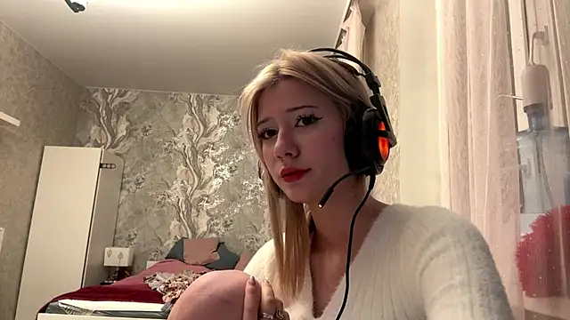 LadyFoxLove Chat XXX live