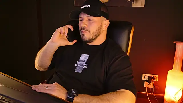 AngeloEric 라이브 XXX 채팅