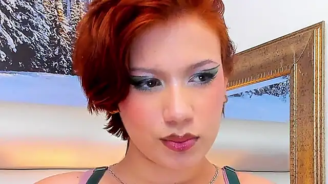 Chat XXX en directo de MillyHotsoon