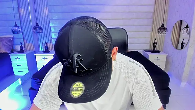 دردشة jhon_bear03 الجنسية المباشرة