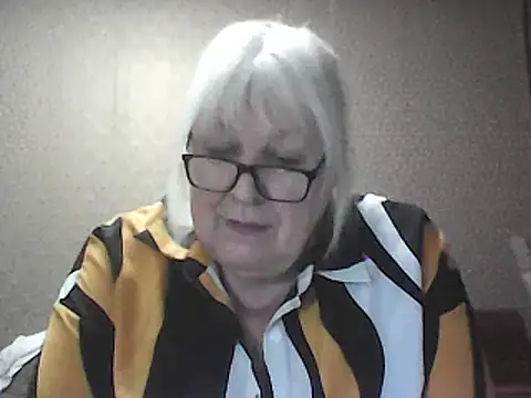 Alexia64231のライブXXXチャット