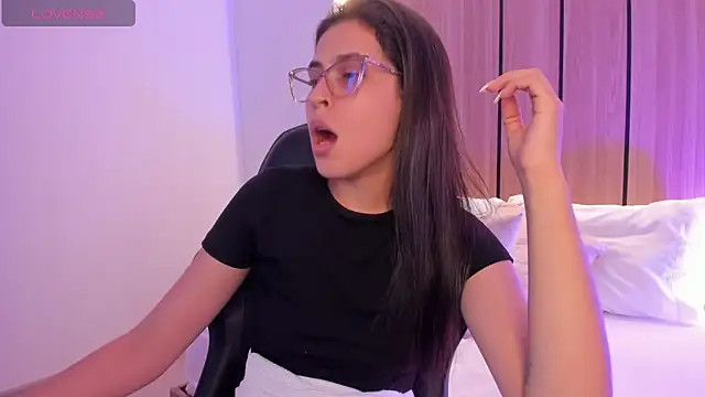 desireee_n Live XXX chat