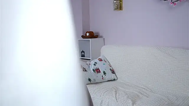 SunnivaCovil's Live XXX Chat