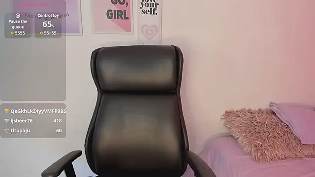 LanaJones_のライブXXXチャット