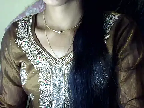 Khushi_v Chat XXX live