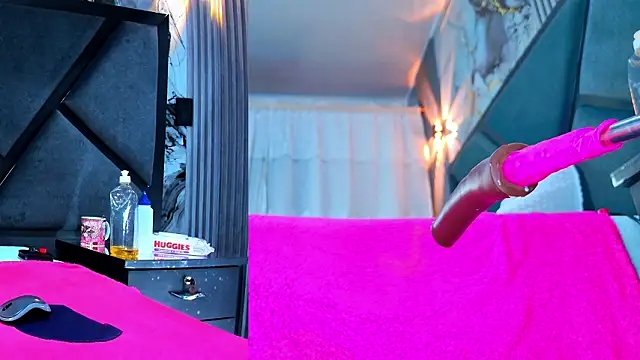 Chat +18 de NathaxaLeans ao vivo