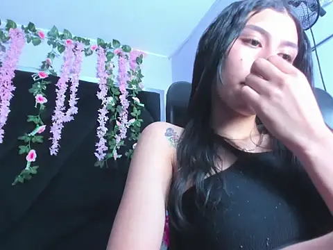 Chatroom XXX en direct de nicolfontana_