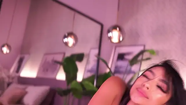 Chat XXX en directo de IzzyWild