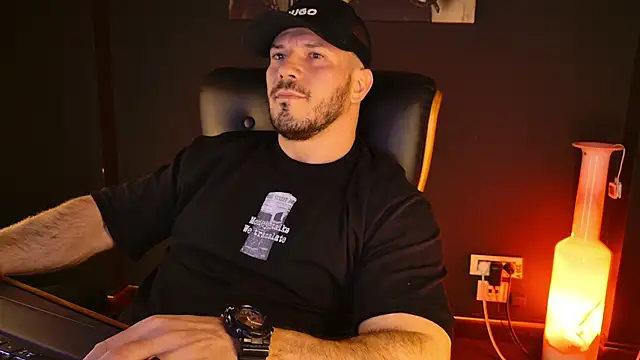 XXX chat uživo modela AngeloEric