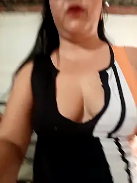 Chat XXX en directo de Dirty-Momm-Divorced-Hot