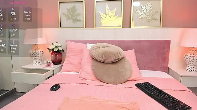 Chatroom XXX en direct de Laila-Stone