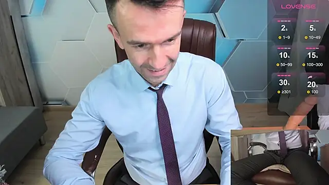 SteveTiger Live XXX-Chat