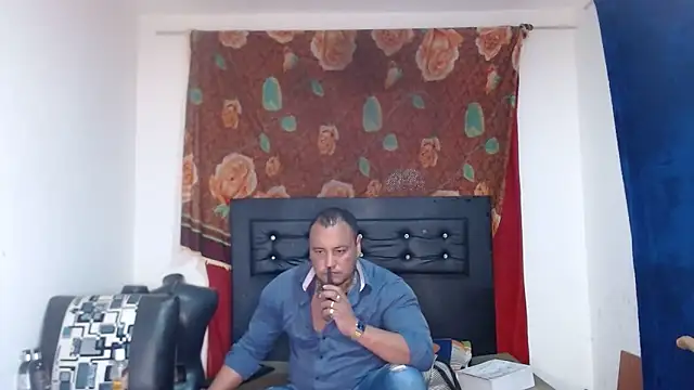 hardrock982 Live XXX-Chat