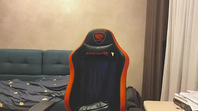 Chat XXX ao vivo de EllaPeony