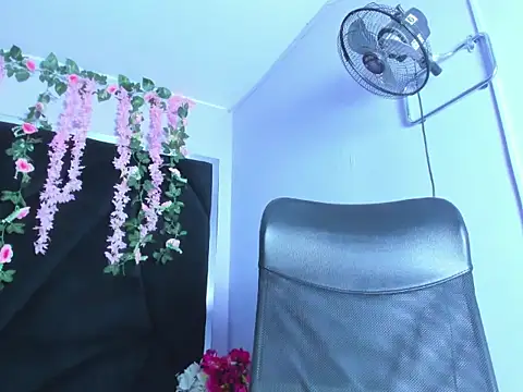 nicolfontana_ 现场XXX聊天