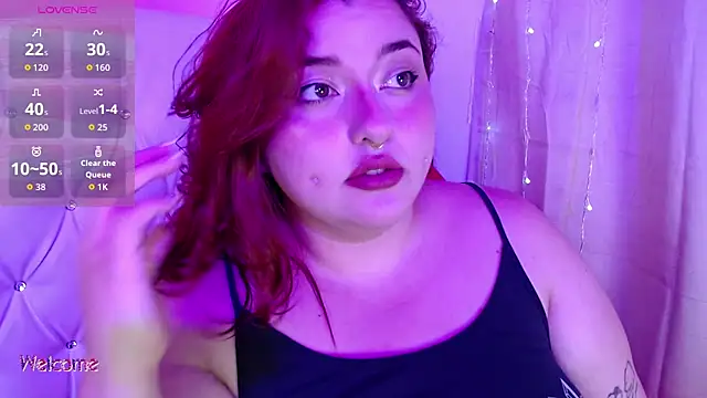 HECATE_23 élő XXX-chatje