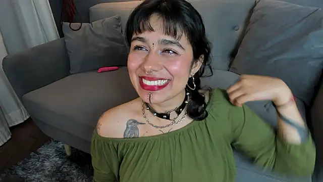 flower_smith_'s Live XXX Chat