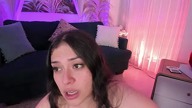 Živý XXX chat Nicolle_W