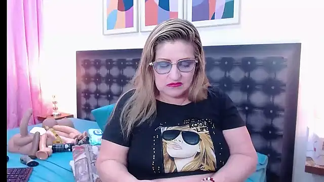 sandra_20: απευθείας συνομιλία ΧΧΧ