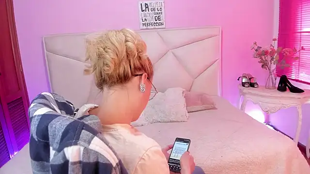 SammySanders 即時 XXX 聊天