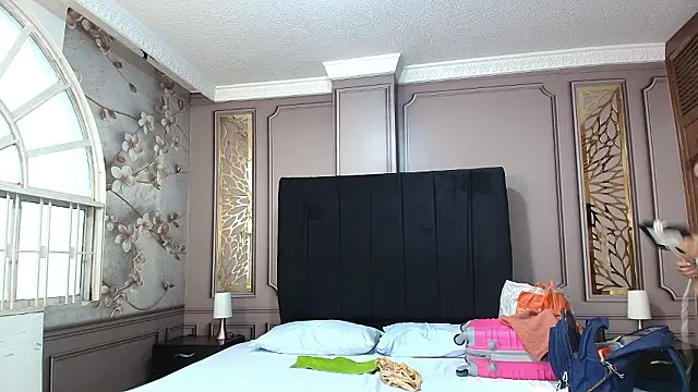 دردشة mature_bigass__ الجنسية المباشرة