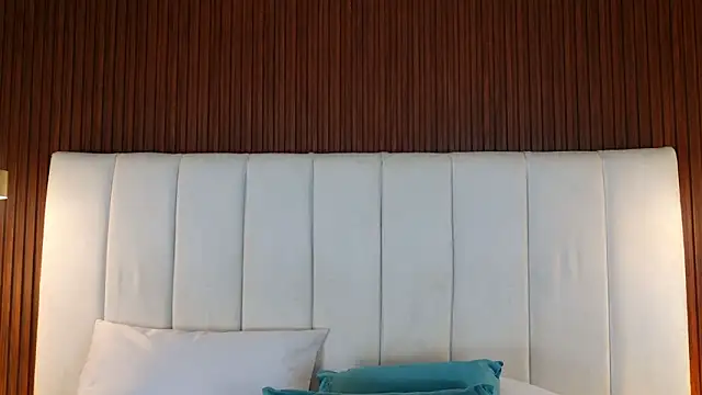 MeganCruzGB 现场XXX聊天