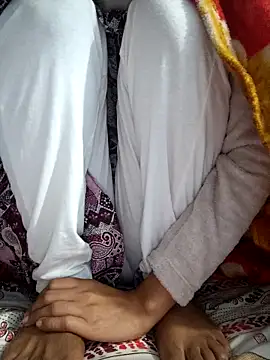 Czat XXX na żywo – 124pakhi