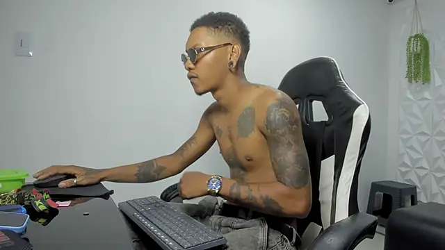 blackdirty420: απευθείας συνομιλία ΧΧΧ