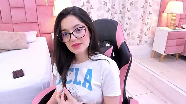 دردشة ArianaFranco الجنسية المباشرة