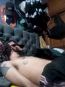 hairy_mannn Chat XXX live