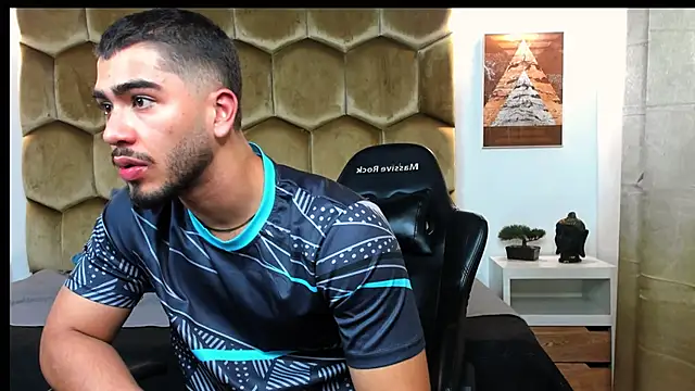 Franco_banderas 现场XXX聊天