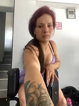 Scarlett__Noir 现场XXX聊天