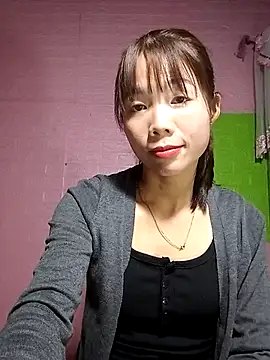 Yaya-827: απευθείας συνομιλία ΧΧΧ