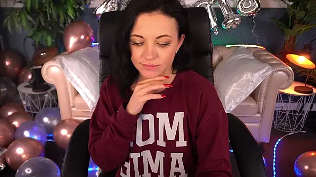 Chatroom XXX en direct de Dafni_Monn