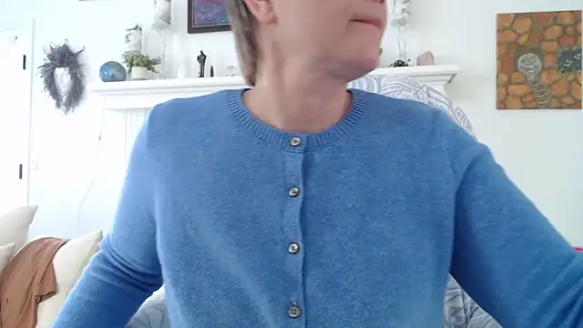 AuroraWillows 现场XXX聊天