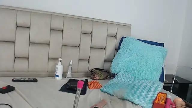 Ambar-Collins69 live XXX chat