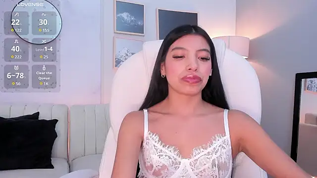 Tiffany_Low's Live XXX Chat