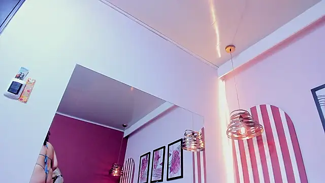 SweetStarr_ Chat XXX in diretta