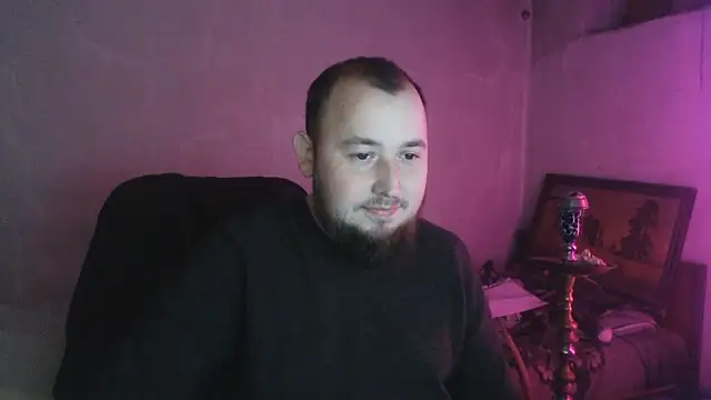 XXX chat uživo modela BIG-COCK-OMG