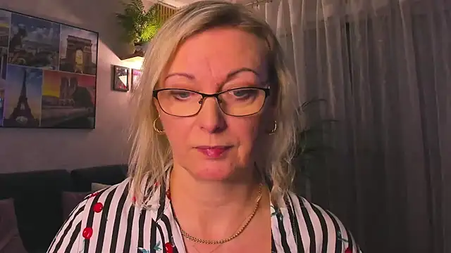 Chatroom XXX en direct de vanessa_chat